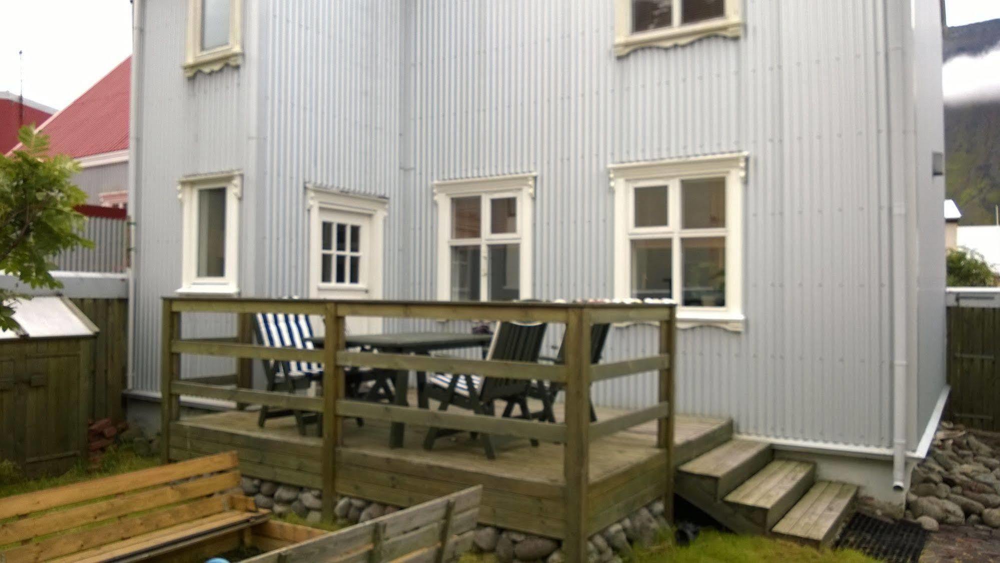 Private House With Private Garden Villa Isafjordur Exterior photo