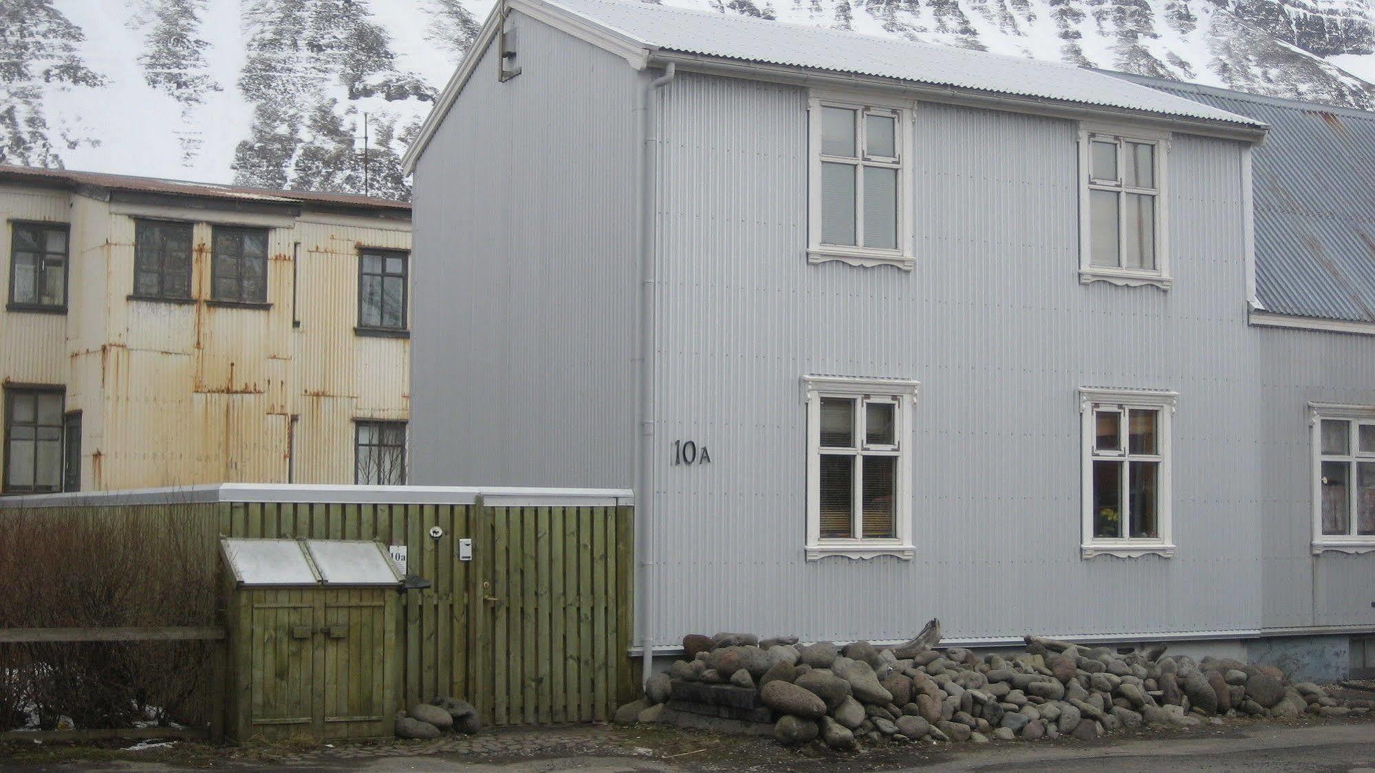Private House With Private Garden Villa Isafjordur Exterior photo